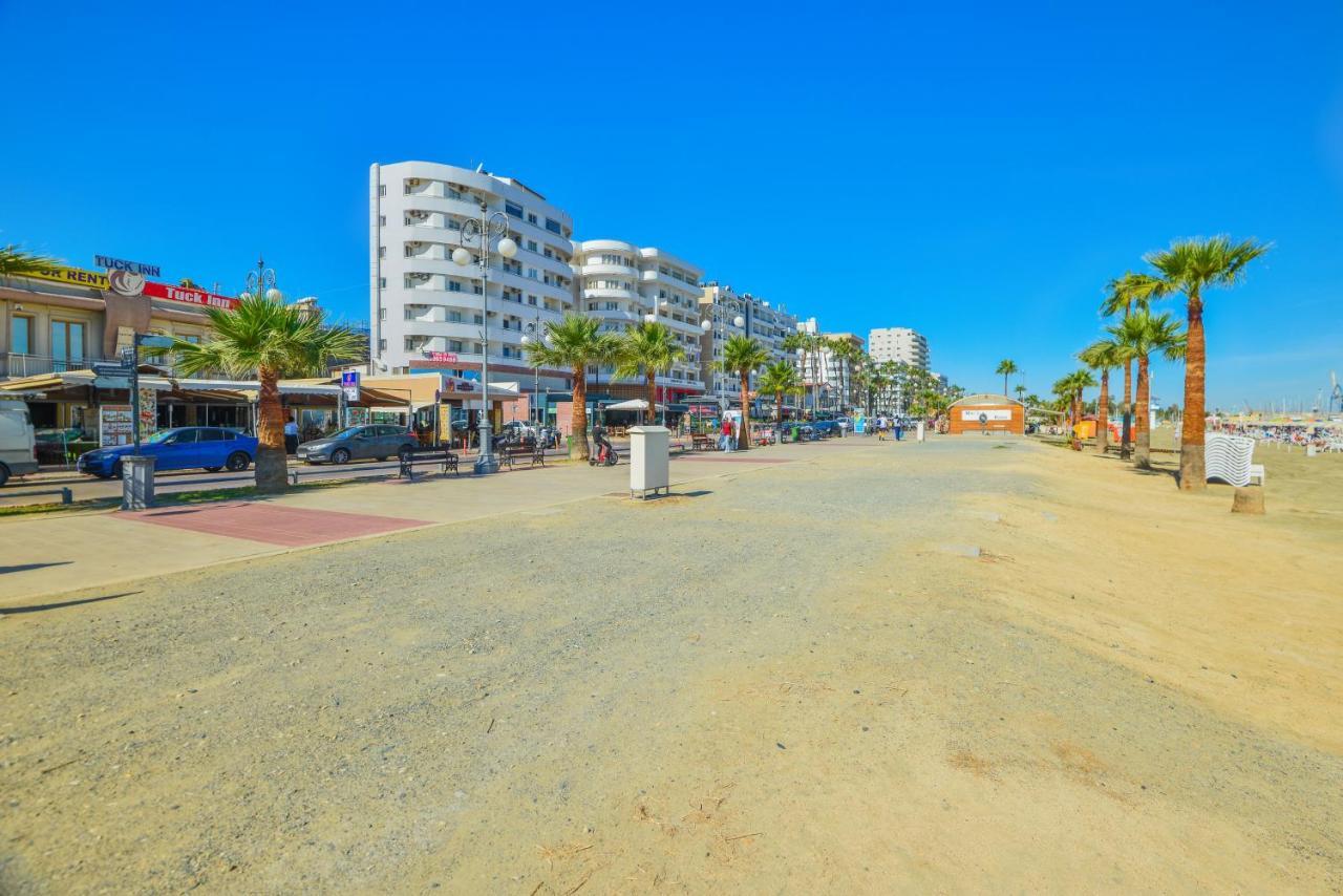 Six Apartments Larnaca Exterior photo