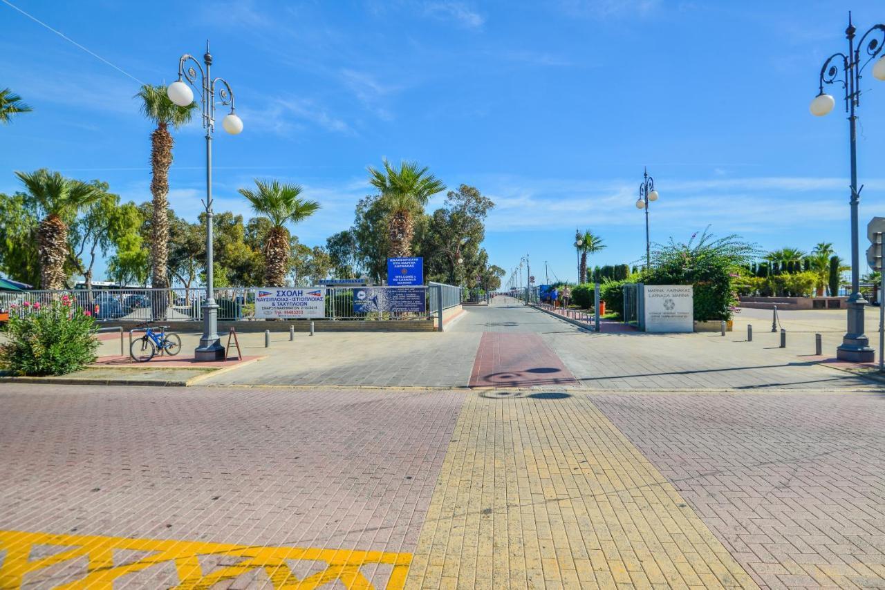 Six Apartments Larnaca Exterior photo