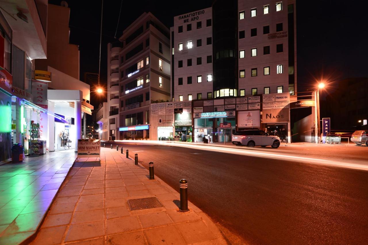 Six Apartments Larnaca Exterior photo