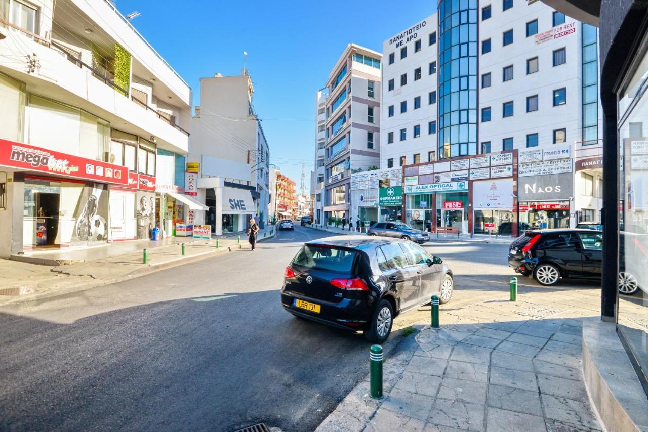 Six Apartments Larnaca Exterior photo